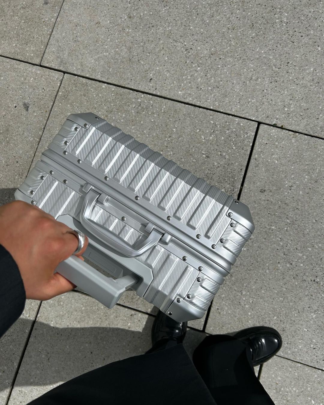 TREVA Aluminum Suitcase Silver Carry-On