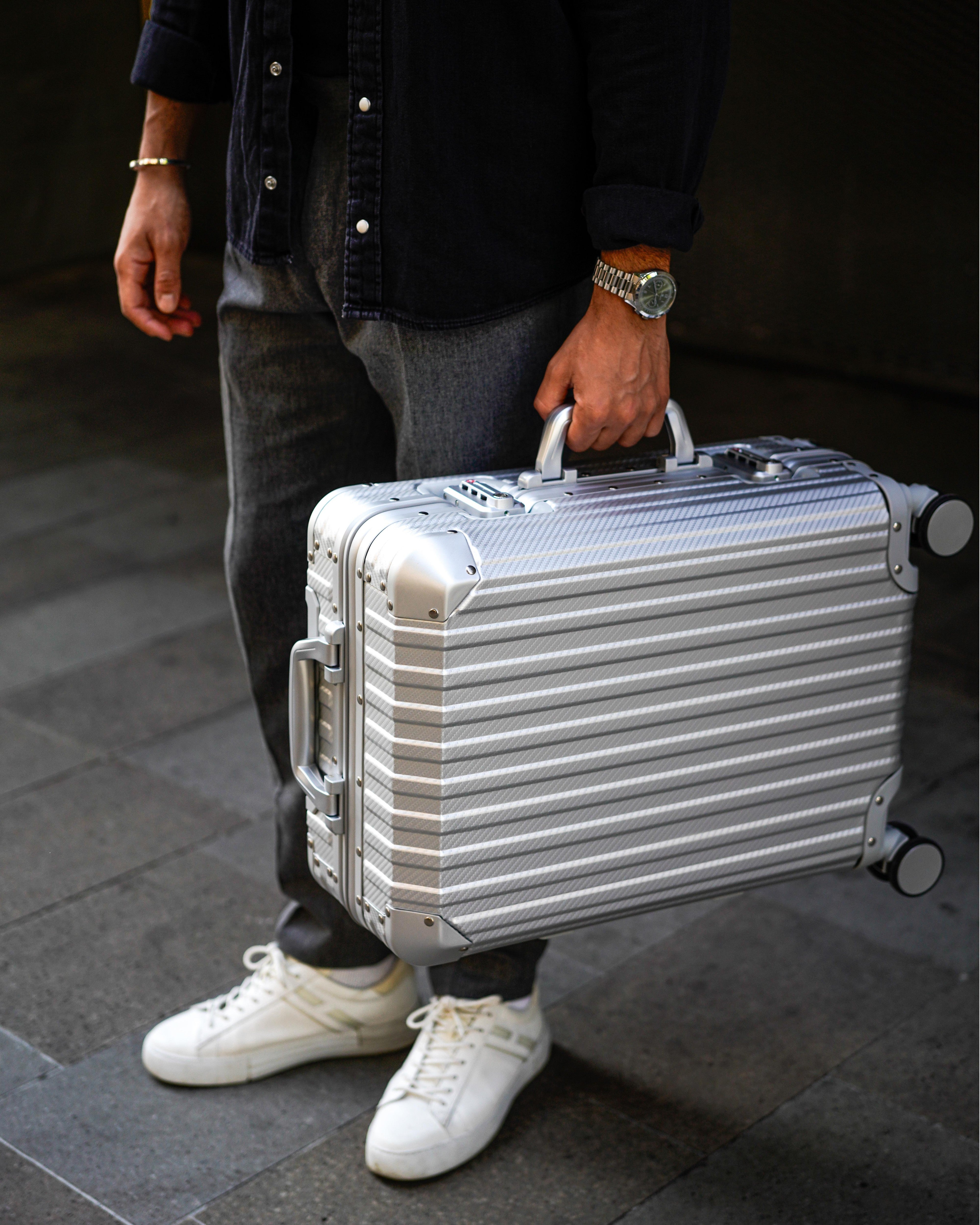 TREVA Aluminum Suitcase Silver Carry-On
