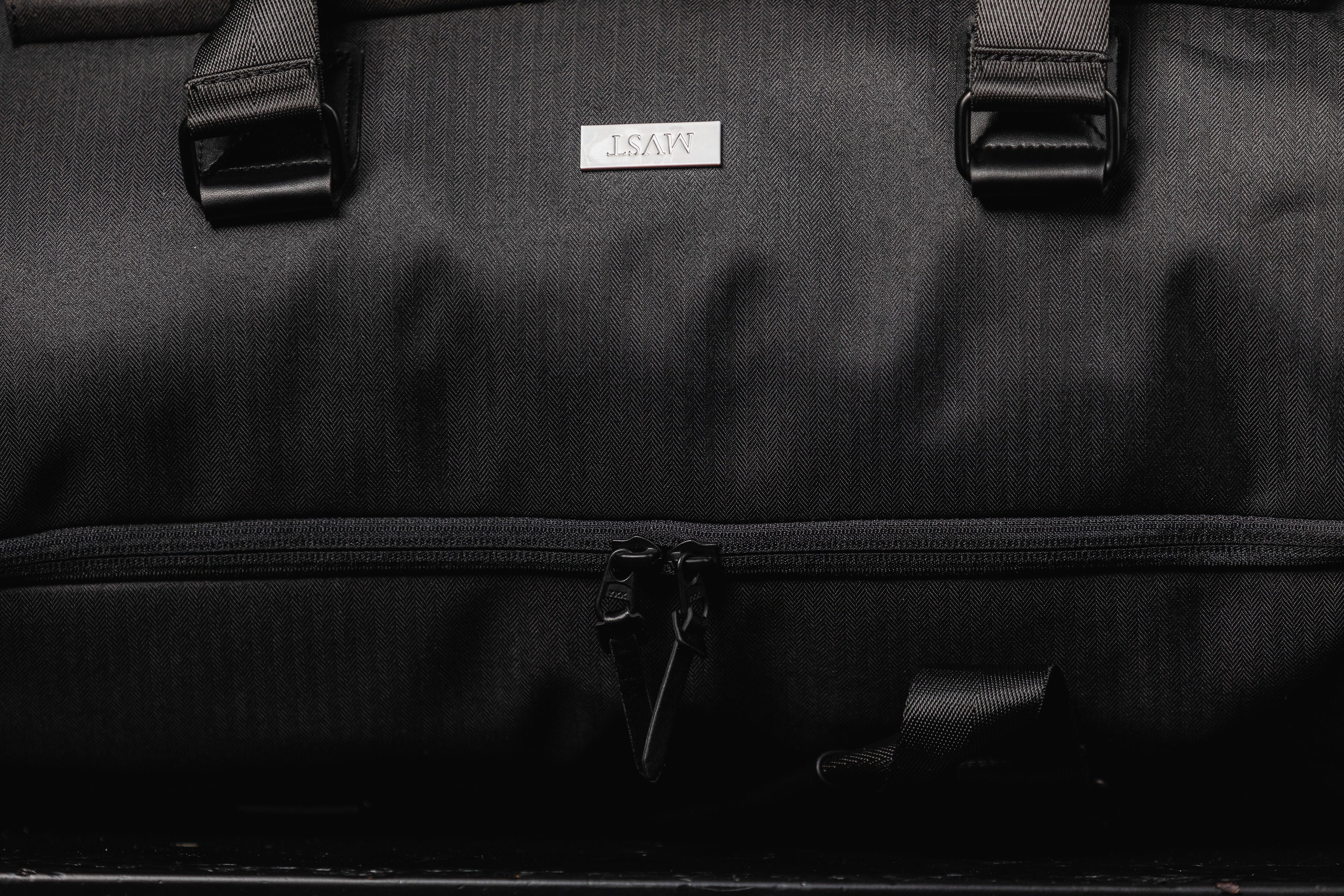 MVST Duffle Bag Garment Bag 2 in 1 | Garment Weekender Bag MVST