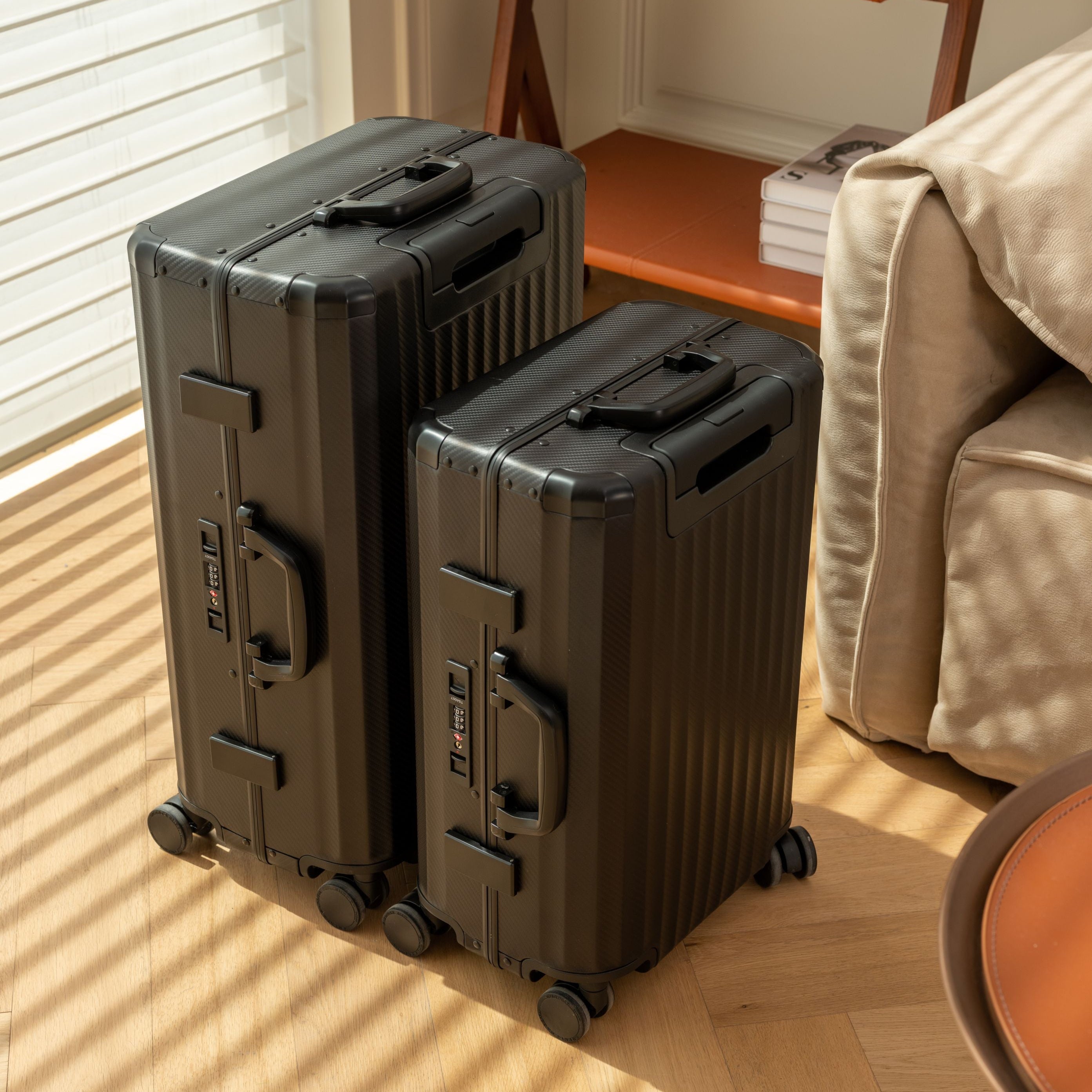 SPACE Aluminum Suitcase Black MVST