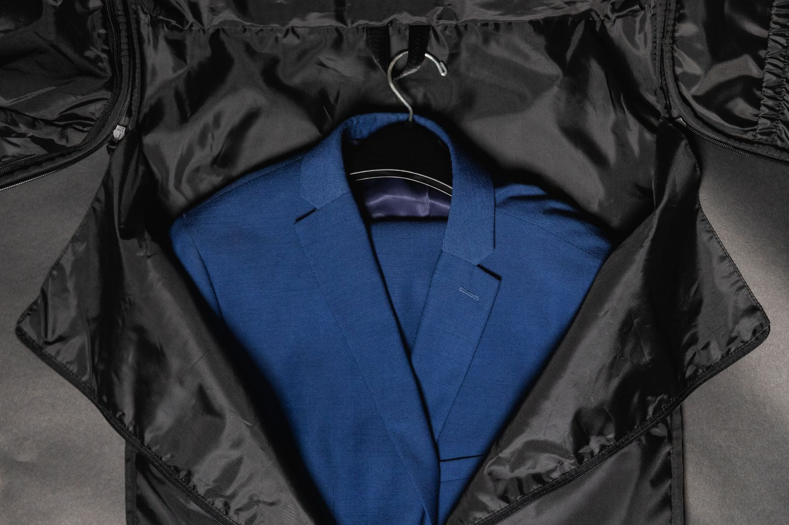 MVST Duffle Bag Garment Bag 2 in 1 | Garment Weekender Bag MVST