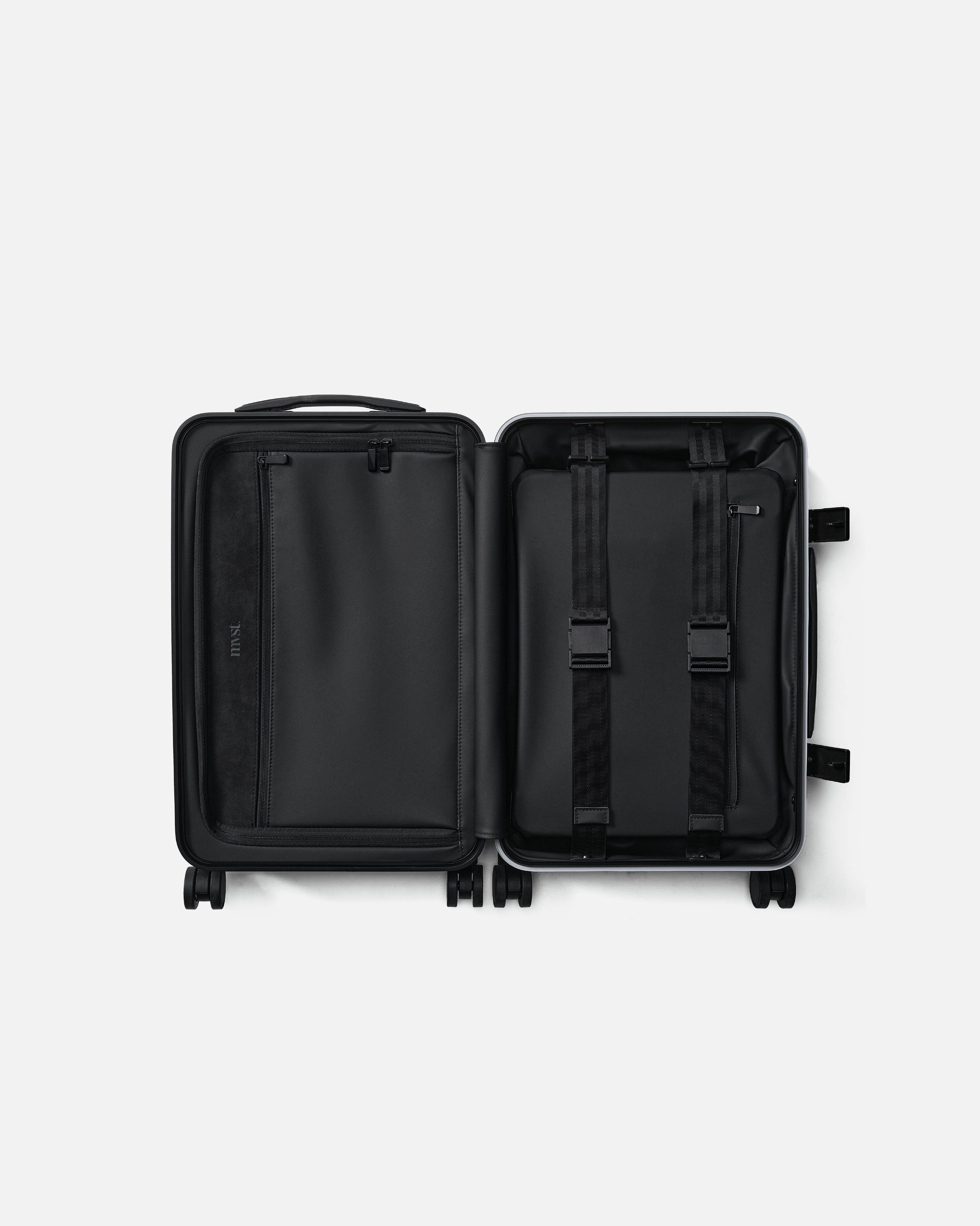 Carbon S 2.0 Carbon Fiber Suitcase Black Medium Trunk
