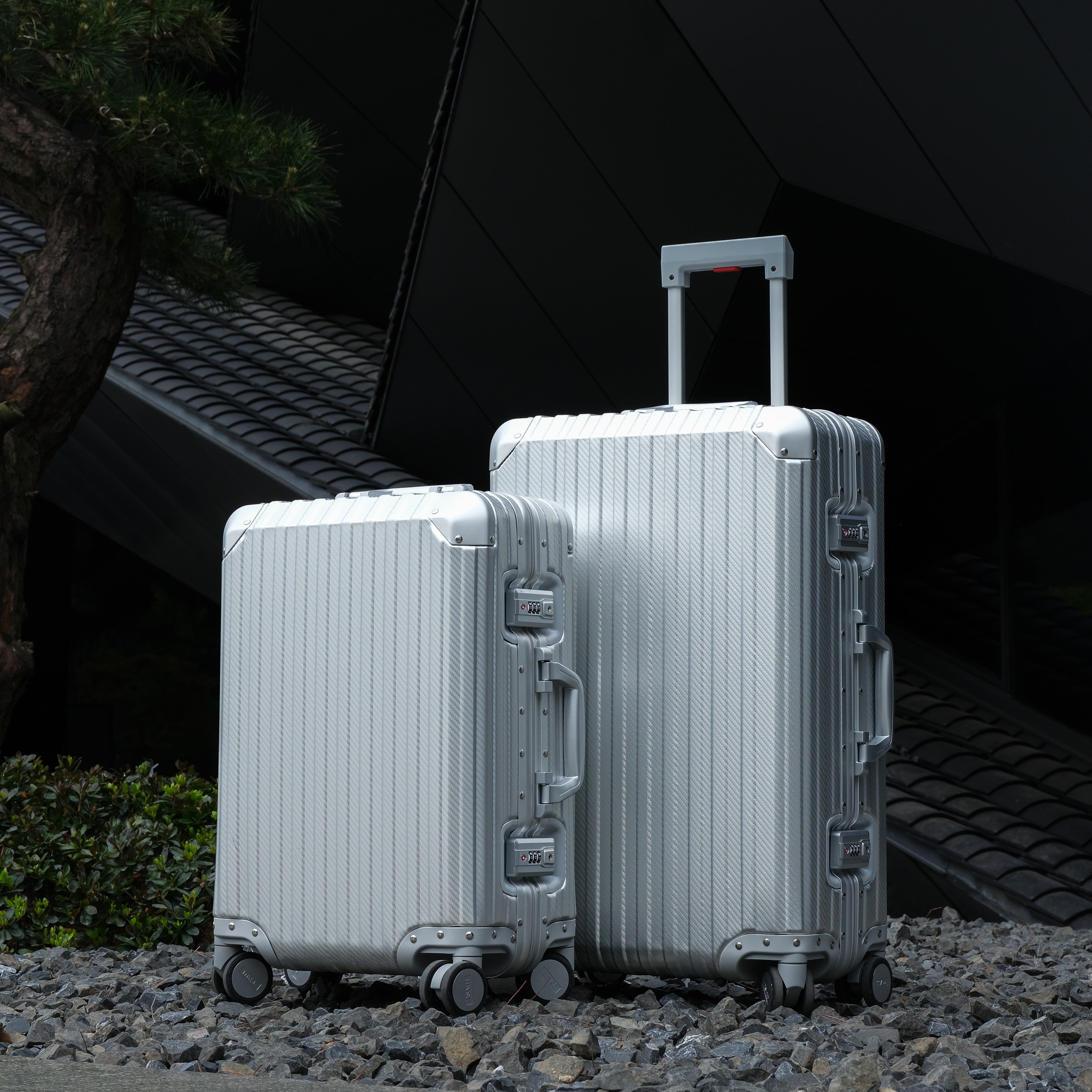 TREVA Valise Aluminium Argent